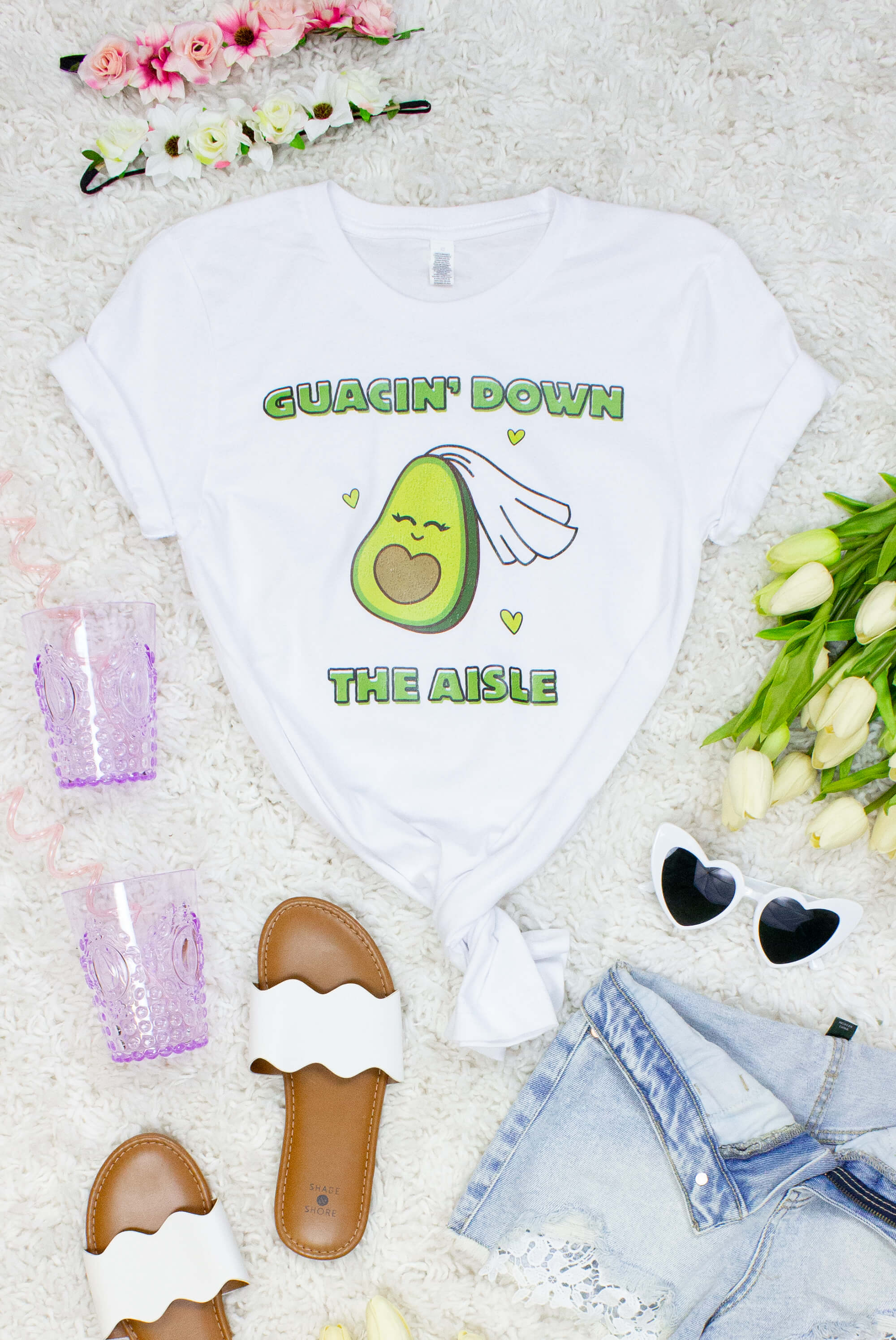 Camiseta Guacin Down The Aisle | Camiseta Sé que soy extra aguacate | Camisetas para despedida de soltera con temática de fiesta